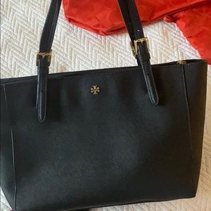 black  tory burch tote bag
